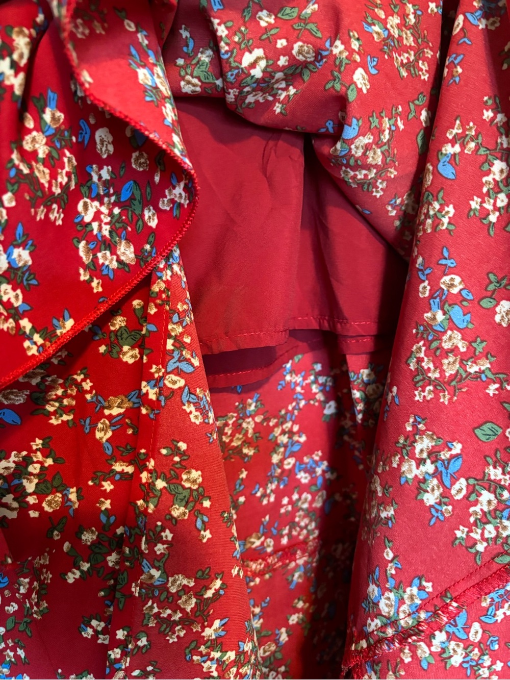 Amazon Red Floral High-Low Ruffle Skirt - Picture 4 of 8